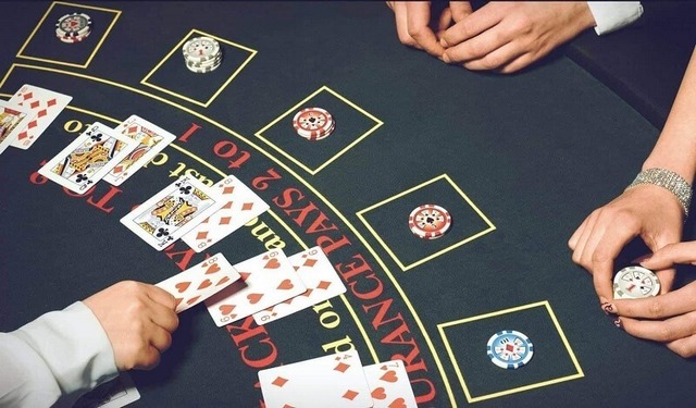 Thứ tự mạnh yếu của các lá bài trong game bài Blackjack.